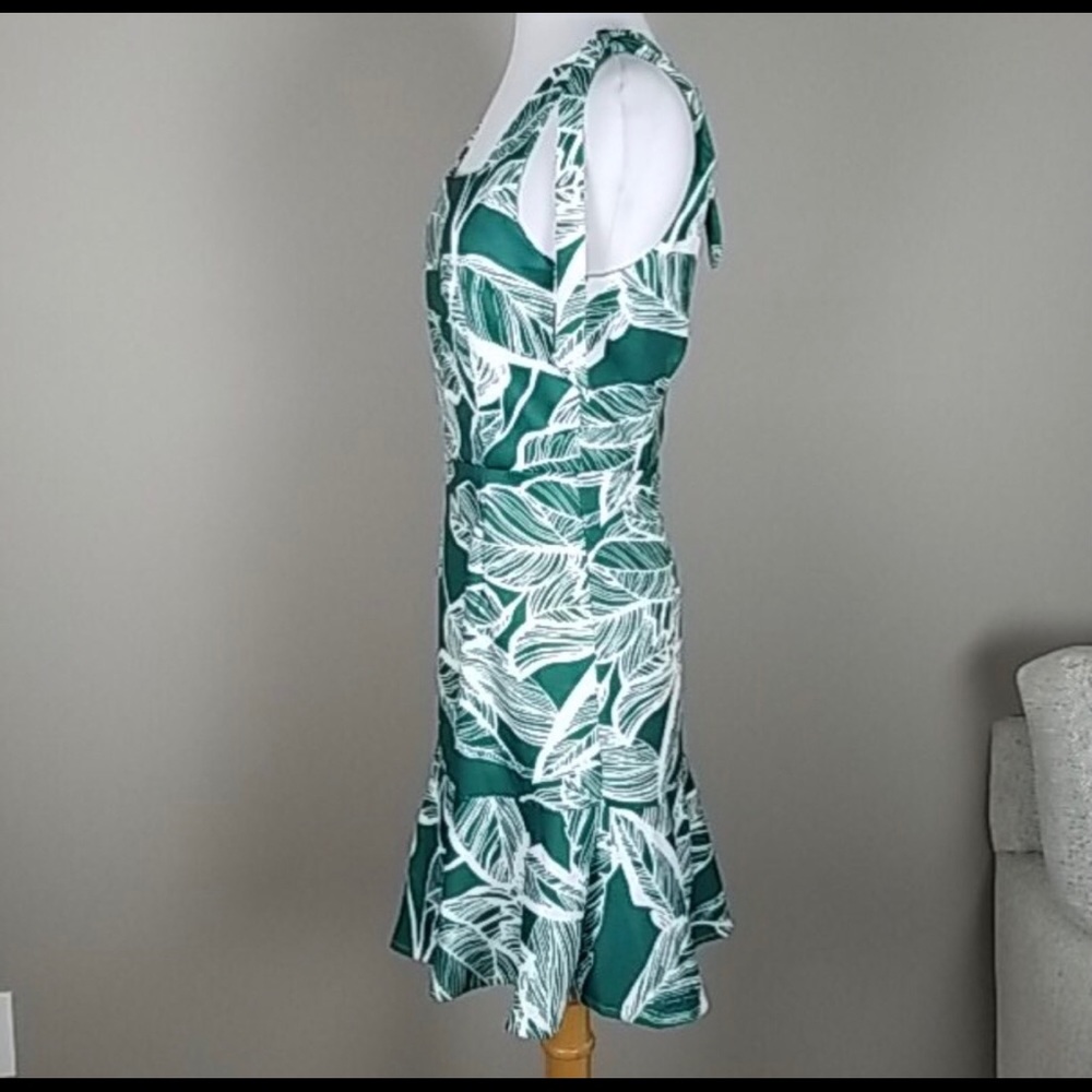 Boutique Sun Dress View 4